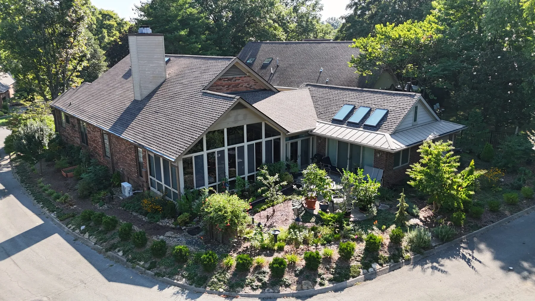 Aerial view of a Middle Tennessee neighborhood served by Three Stone